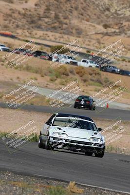 media/Oct-01-2022-Team Topak Racing (Sat) [[f860fb51be]]/2-Inter Low 2/session 2 turn 11/